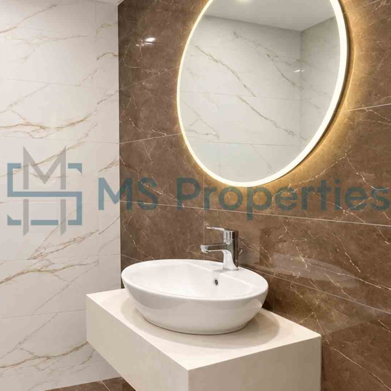 Exclusive 1 Bedroom Furnished with Balcony | Bills Included