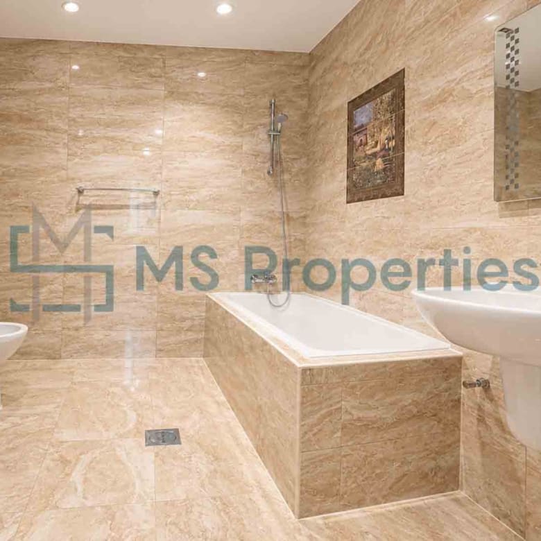 Bright | Spacious 3BDR with Balcony | Amazing Sea View | Bills Included