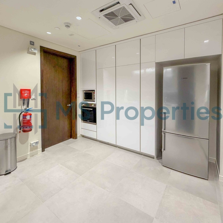 Luxurious Living 2 Bedroom Furnished in Lusail Prime Area