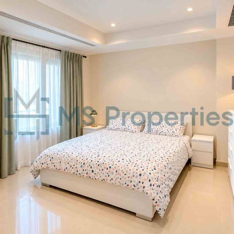 Elegant 1BDR Furnished with Stunning View Balcony