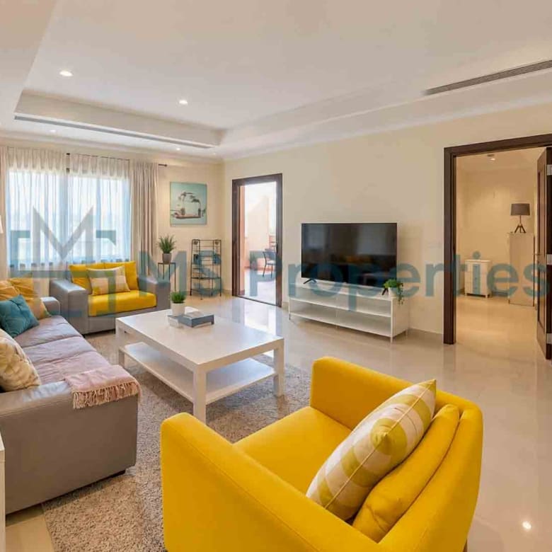 Elegant 1BDR Furnished with Stunning View Balcony