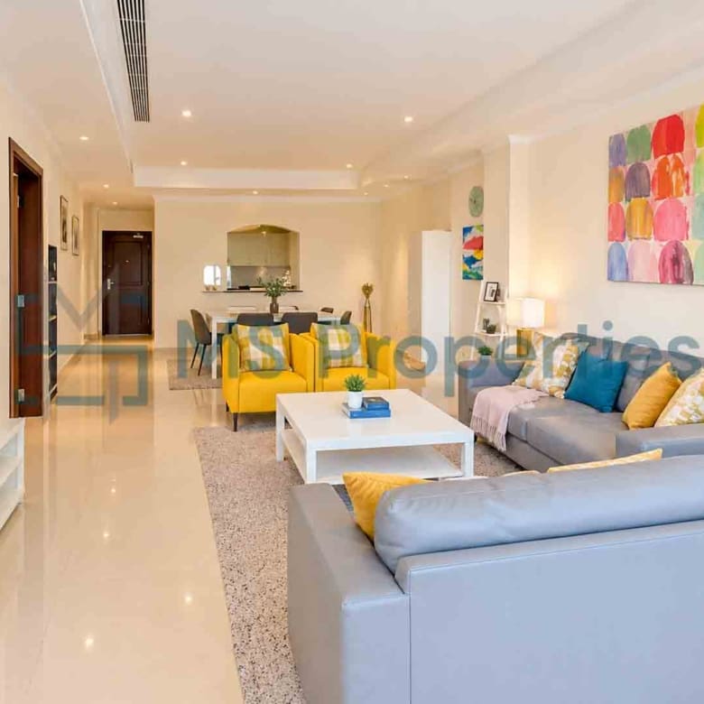 Elegant 1BDR Furnished with Stunning View Balcony