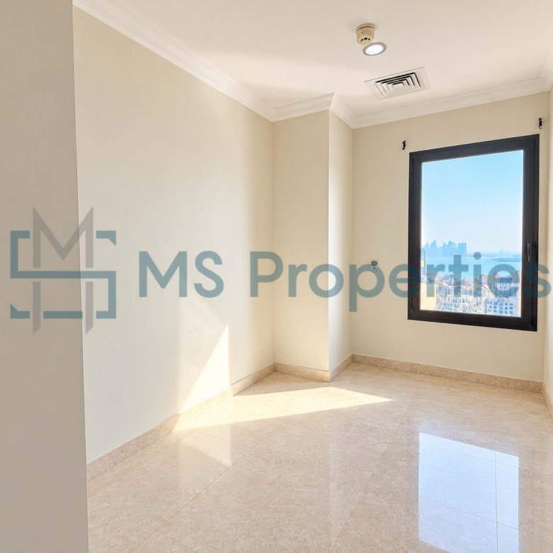 Modern 4 Bedrooms with 2 Maids Room Penthouse for Sale