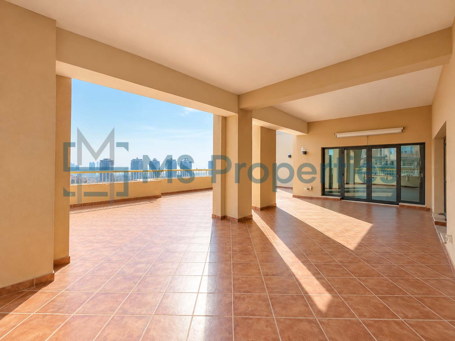 Modern 4 Bedrooms with 2 Maids Room Penthouse for Sale