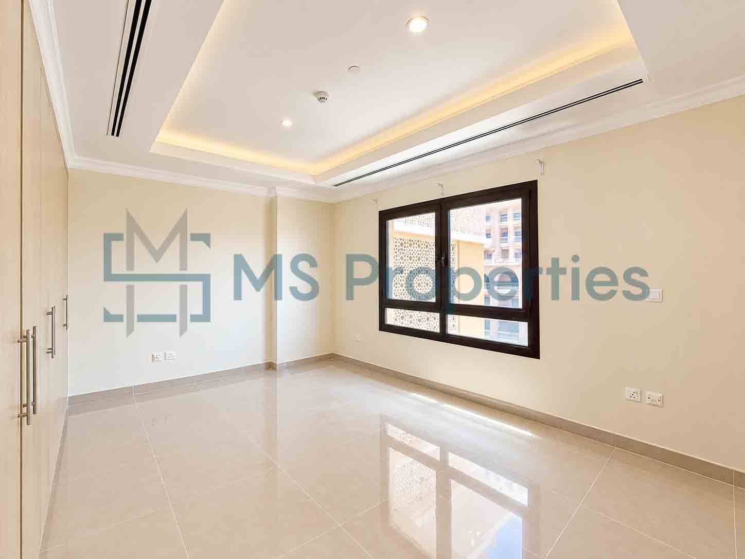 Stunning 2 BHK | Great Layout Balcony | Marina View