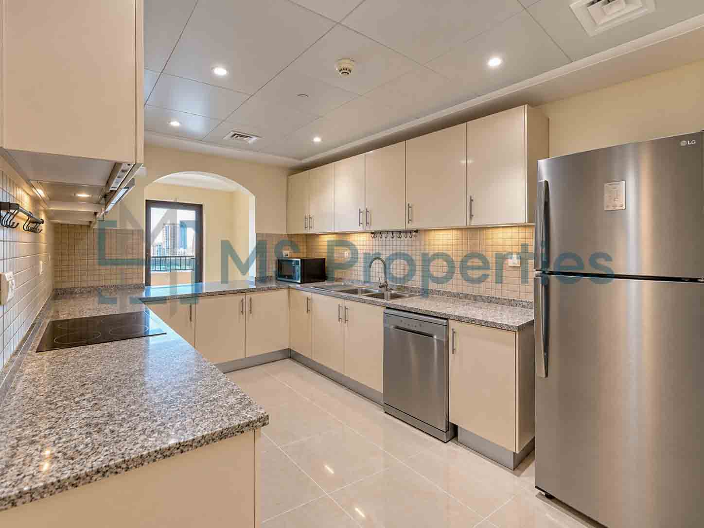 Stunning 2 BHK | Great Layout Balcony | Marina View