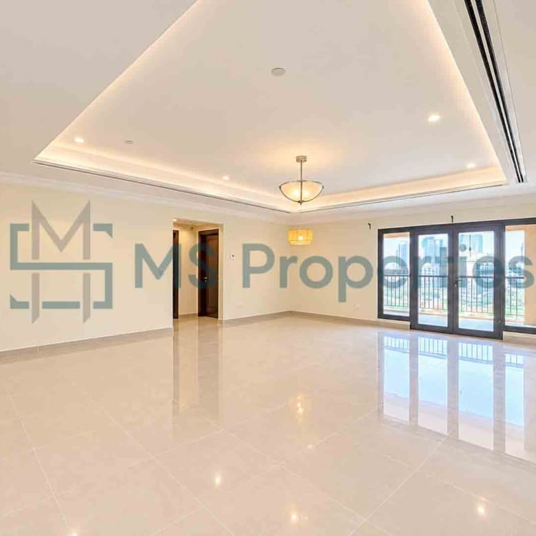Stunning 2 BHK | Great Layout Balcony | Marina View