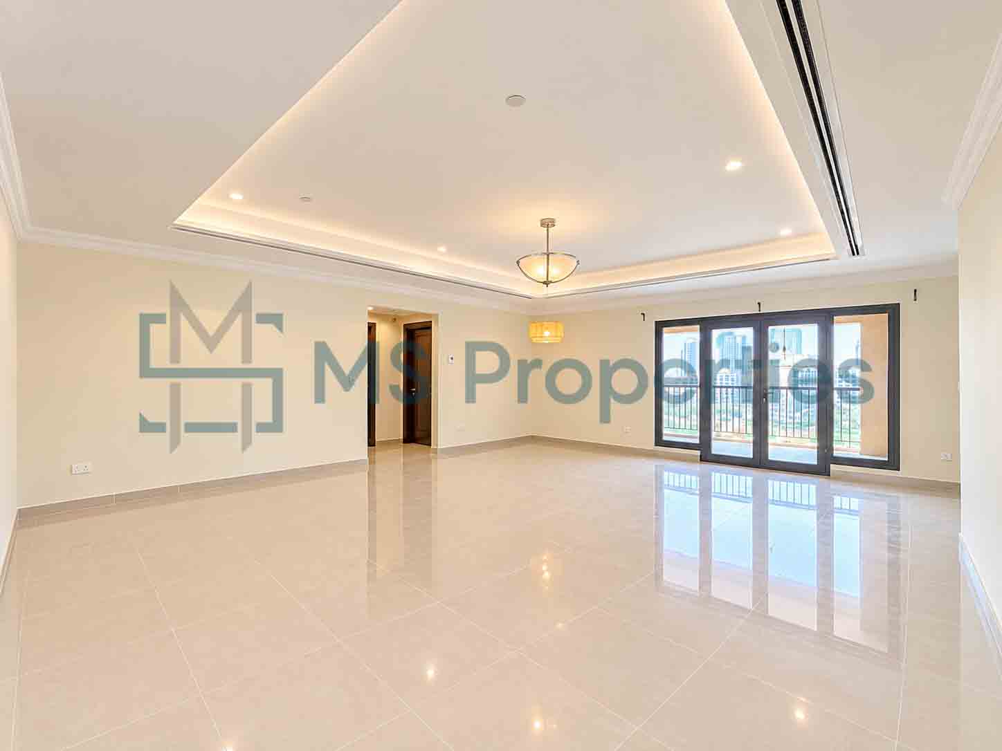 Stunning 2 BHK | Great Layout Balcony | Marina View