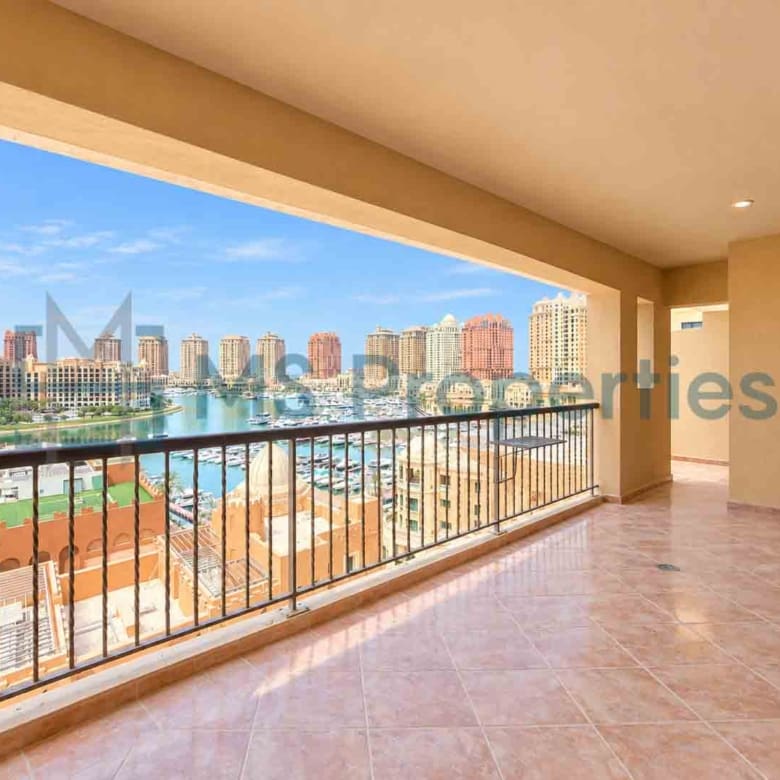 Stunning 2 BHK | Great Layout Balcony | Marina View