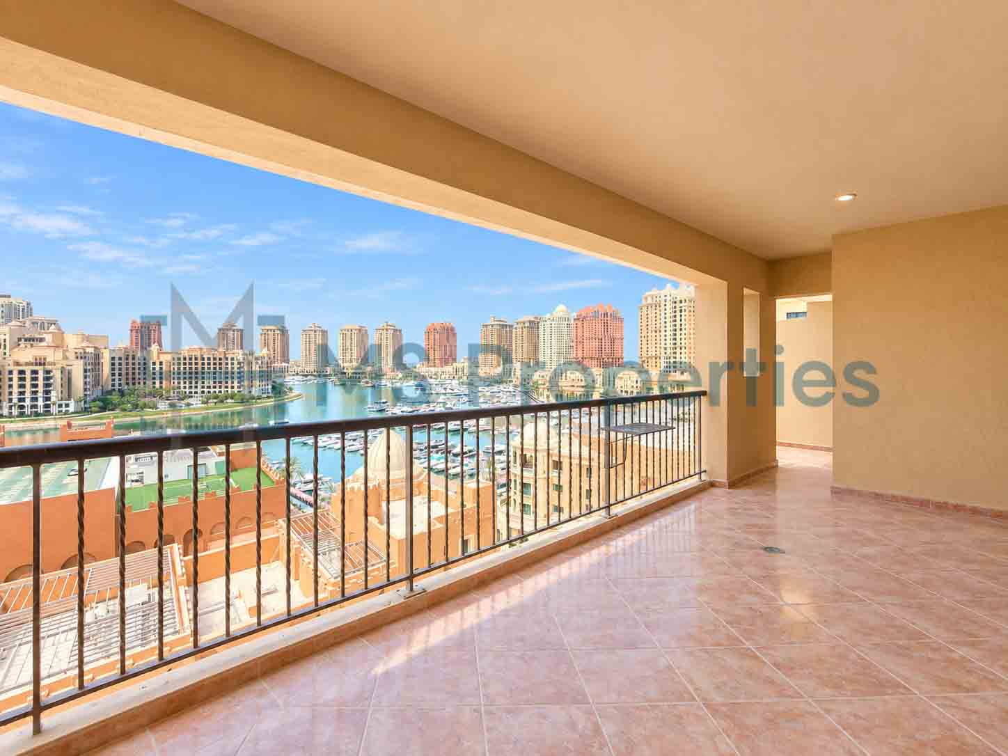 Stunning 2 BHK | Great Layout Balcony | Marina View
