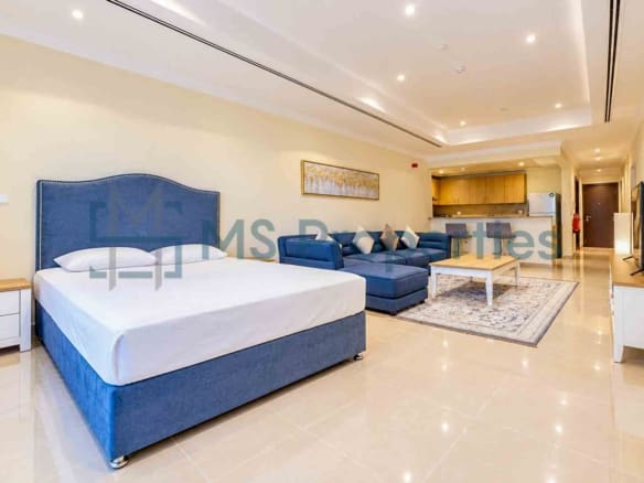 Minimalist Studio Furnished in The Pearl | Bills Included