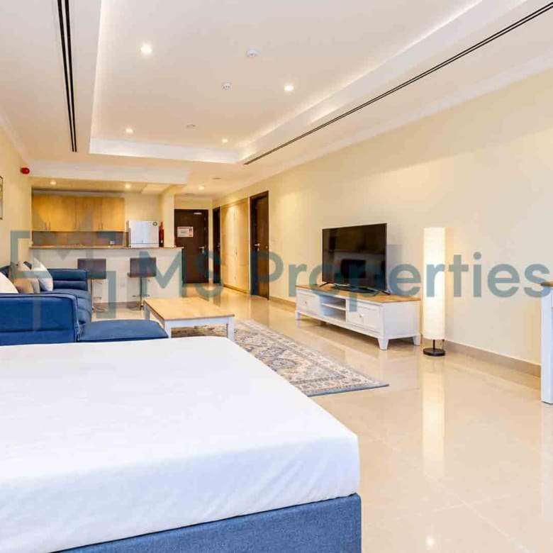 Minimalist Studio Furnished in The Pearl | Bills Included