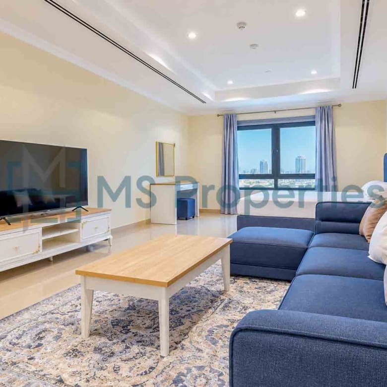 Minimalist Studio Furnished in The Pearl | Bills Included