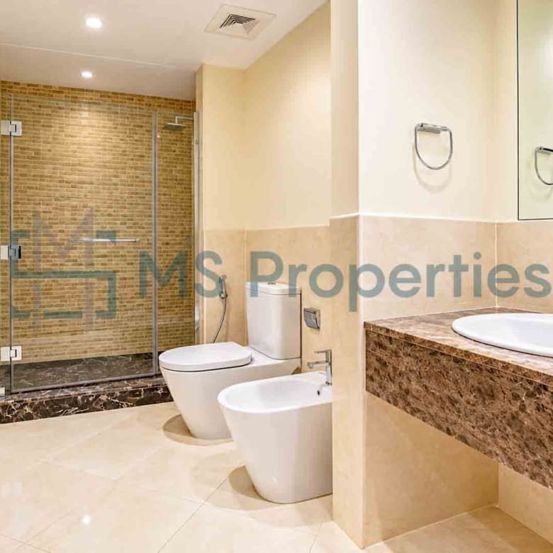 Minimalist Studio Furnished in The Pearl | Bills Included