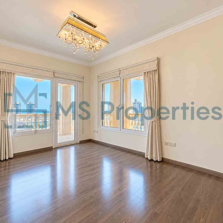 Experience 3BHK + Maid Room with Stunning Full Marina View Balcony