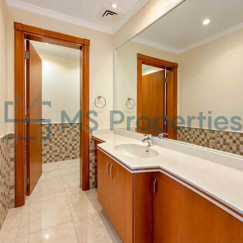 Experience 3BHK + Maid Room with Stunning Full Marina View Balcony