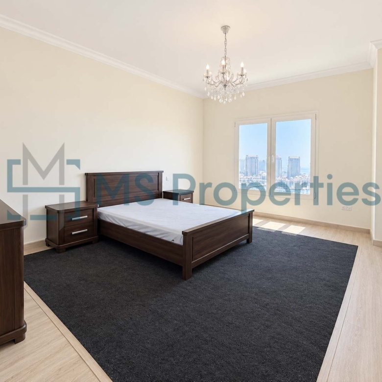 High-End 3BHK with MaidRoom Apartment with Marina View Balcony
