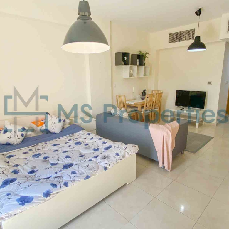 For Sale | Bright & Cozy Studio Unit with Balcony