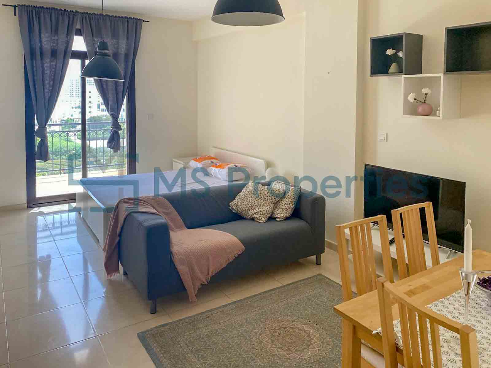 For Sale | Bright & Cozy Studio Unit with Balcony