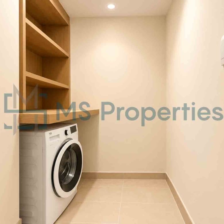 Luxury 1 BHK Furnished with Balcony | Bills Included