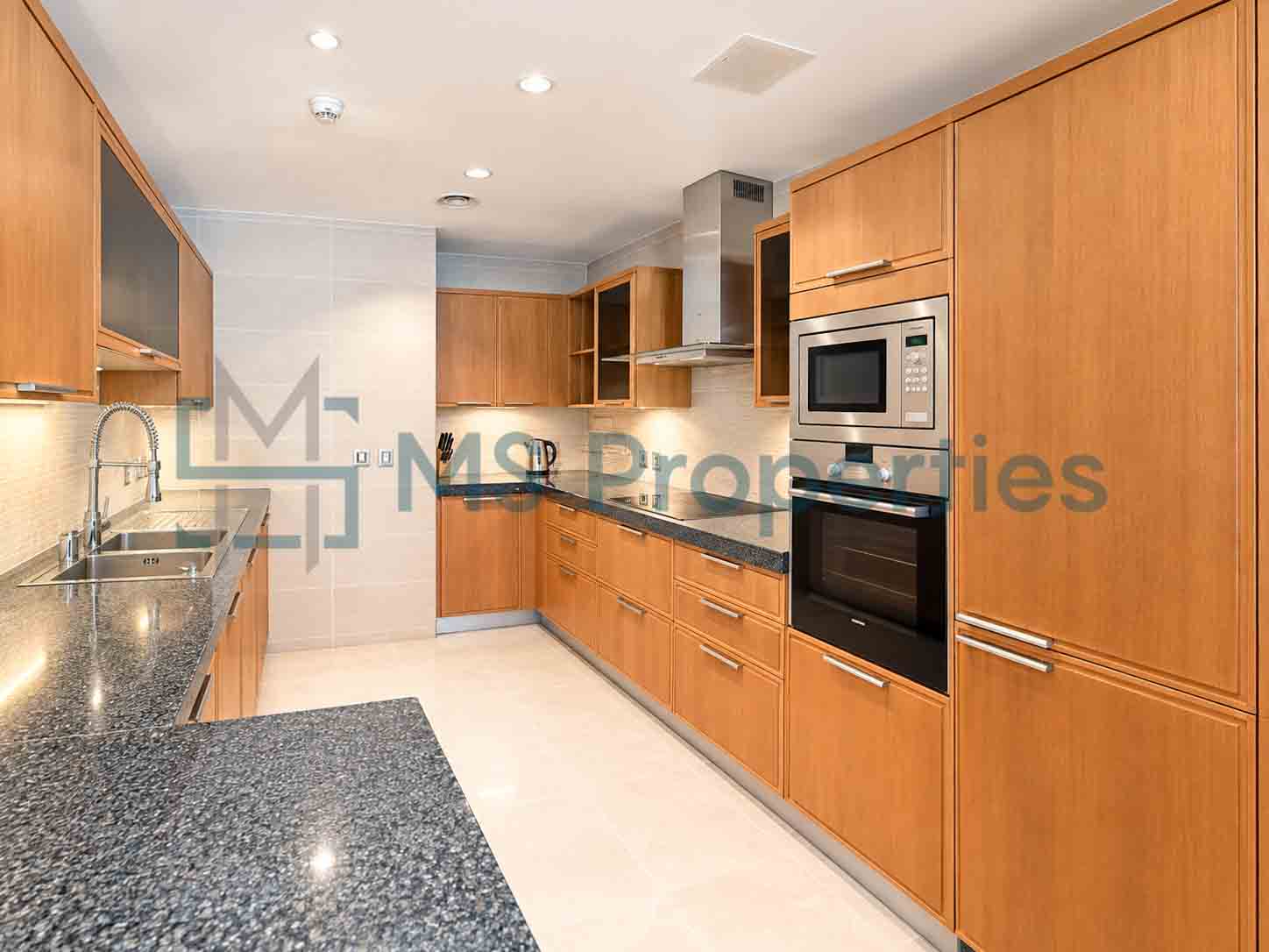 Luxury 1 BHK Furnished with Balcony | Bills Included
