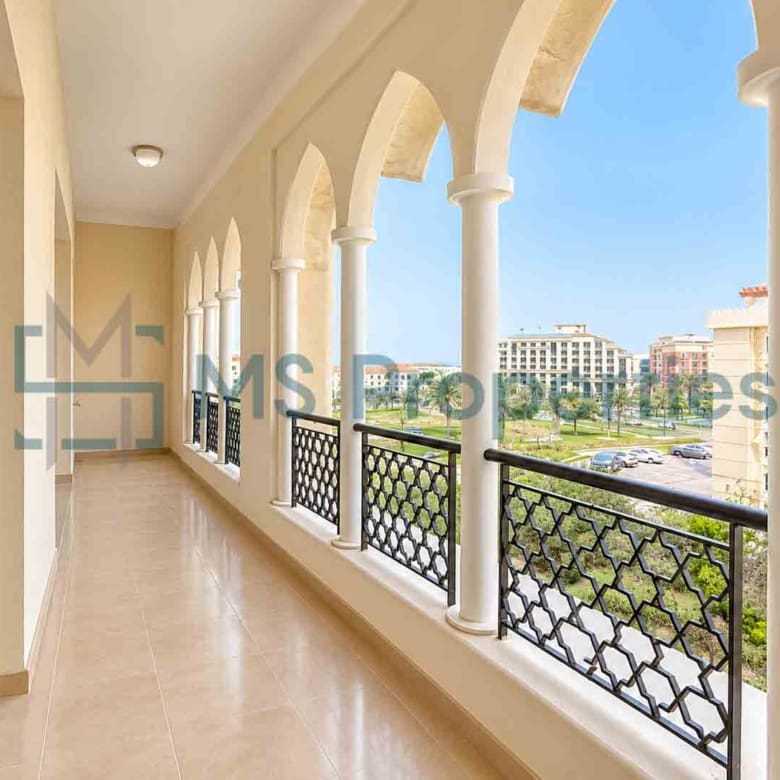 Luxury 1 BHK Furnished with Balcony | Bills Included