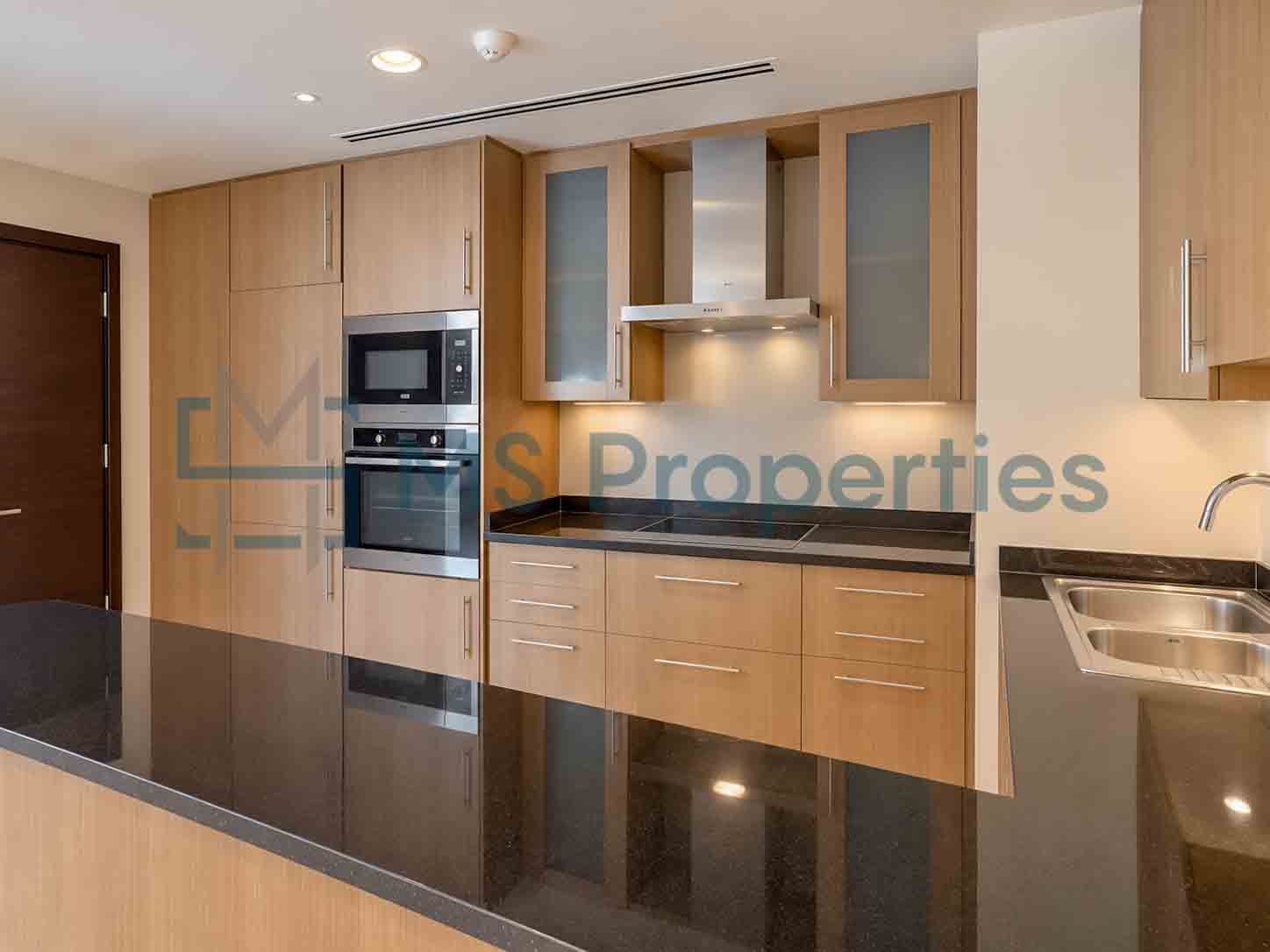 Stunning 1 BHK Apartment with Huge Balcony | Bills Included