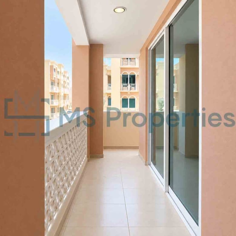 Stunning 1 BHK Apartment with Huge Balcony | Bills Included