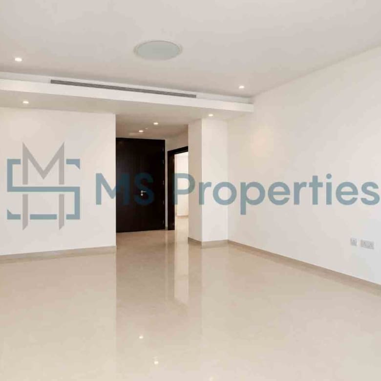Stunning 1 BHK Apartment with Huge Balcony | Bills Included