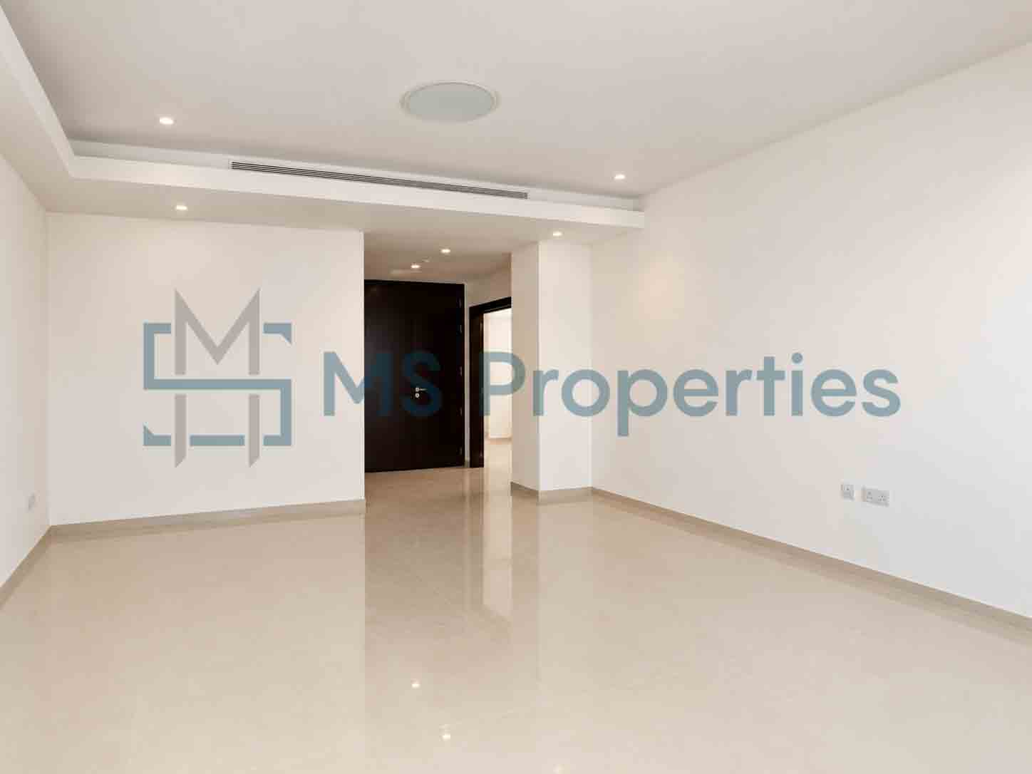 Stunning 1 BHK Apartment with Huge Balcony | Bills Included