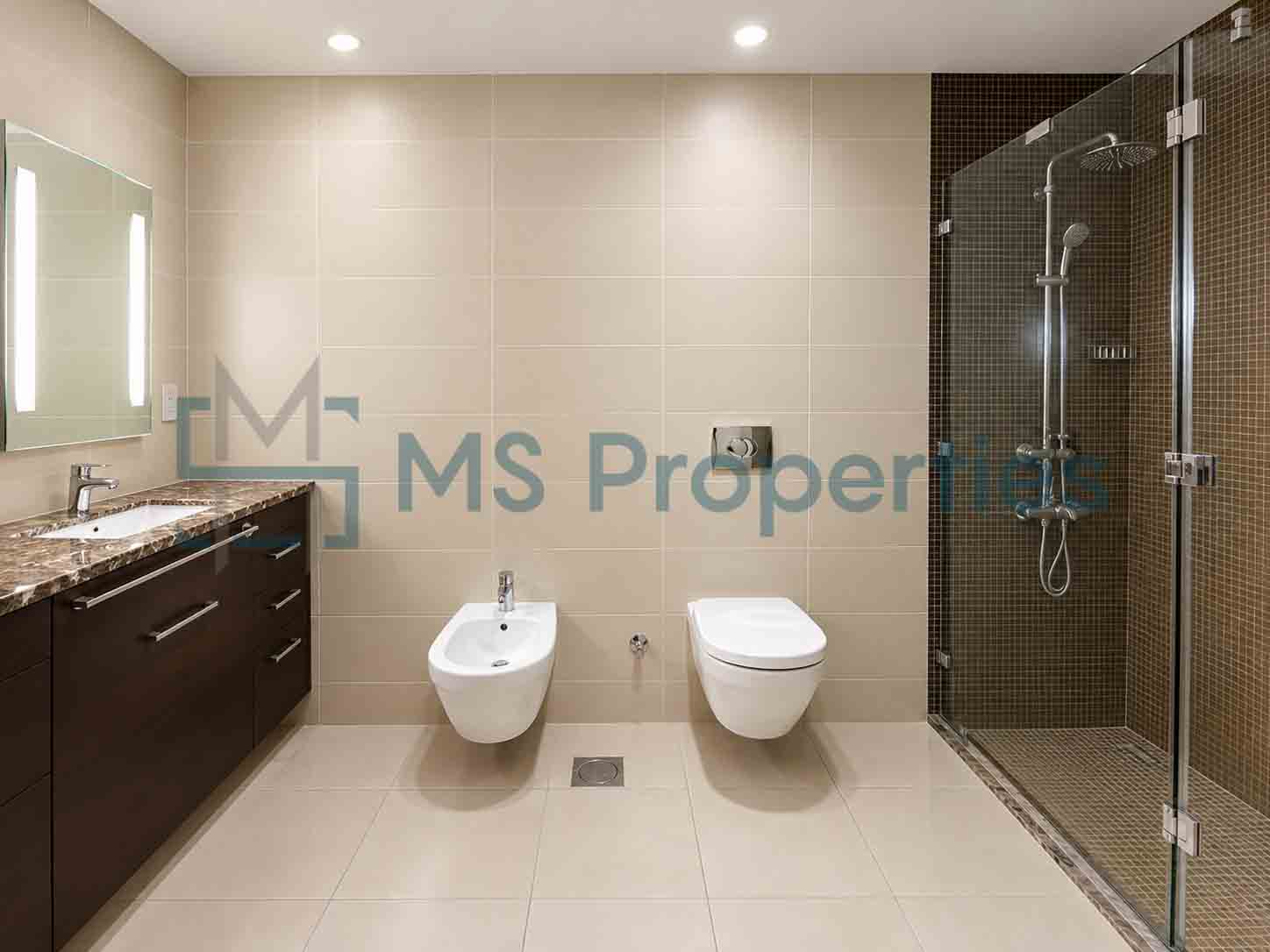 High-End 2 BHK Apartment with Balcony | Beautiful Sea View