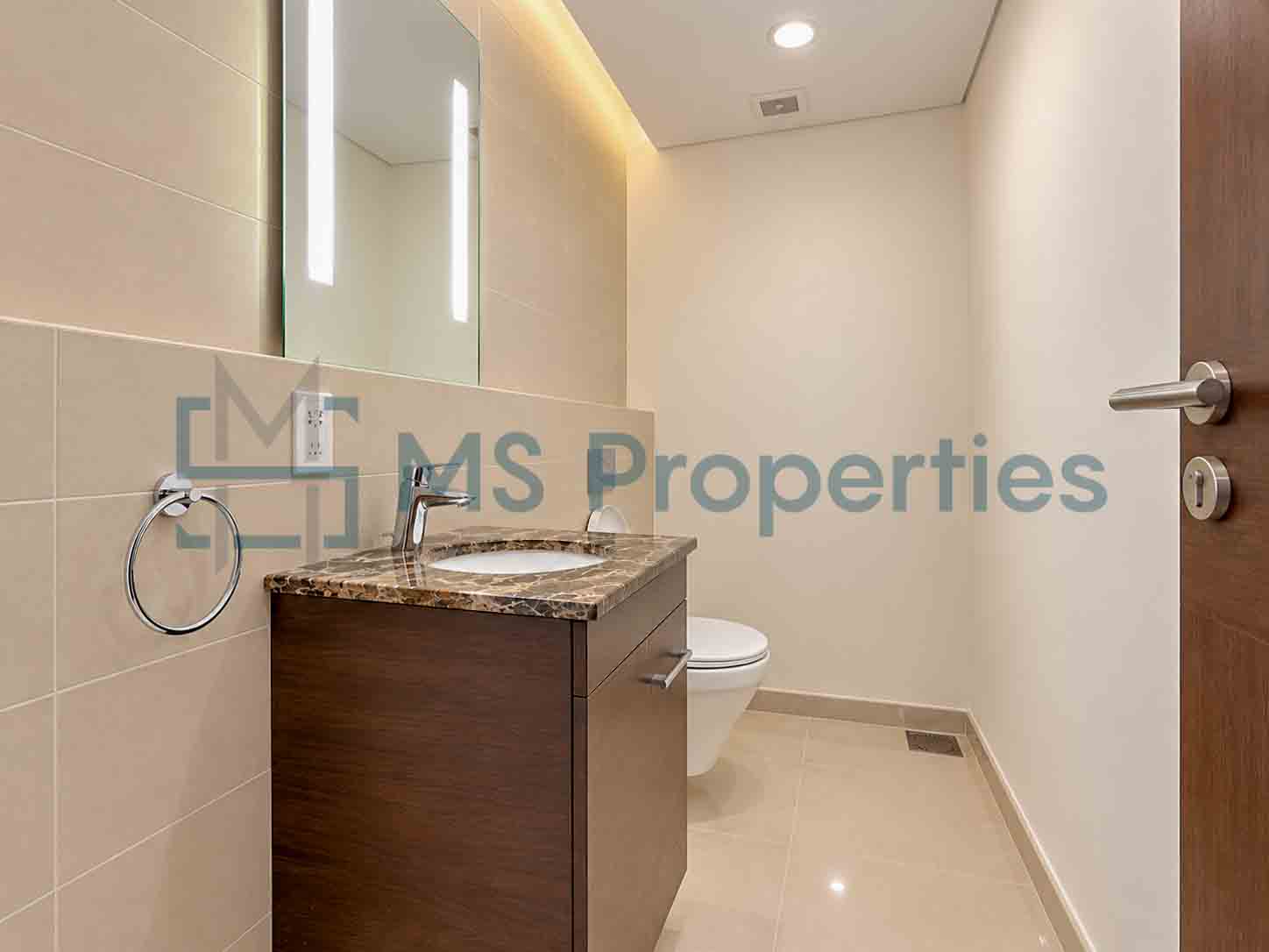 High-End 2 BHK Apartment with Balcony | Beautiful Sea View