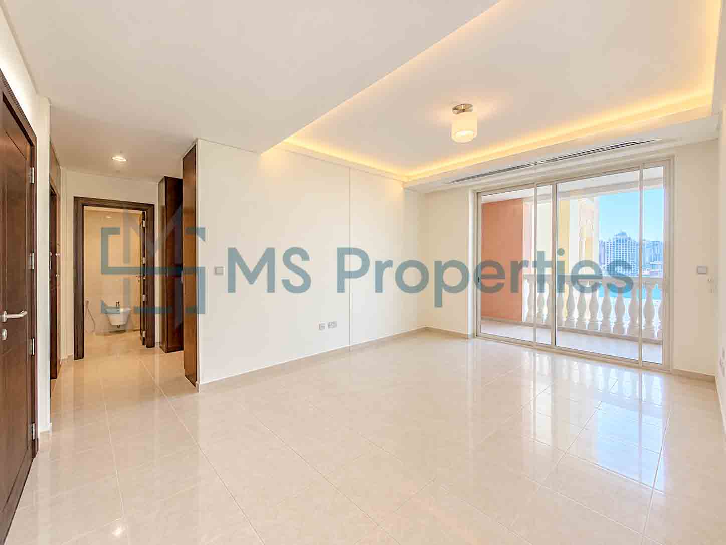 Stunning 2 BDR Apartment w/ Balcony Full Sea View | For Sale