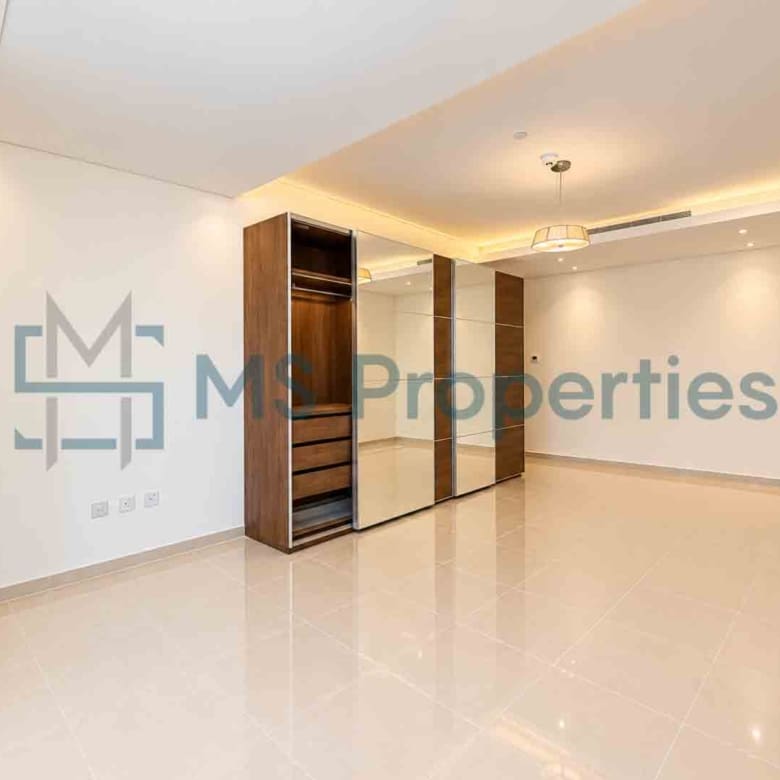 Premium 3BHK + Maid Room with Balcony | Amazing View