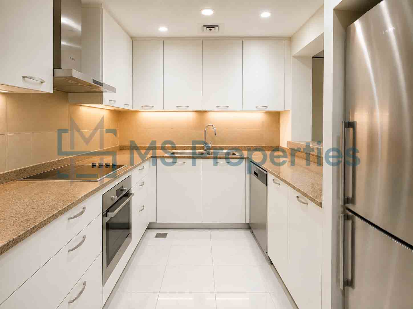 Premium 3BDR Flat Furnished w/ Balcony Breathtaking Sea View