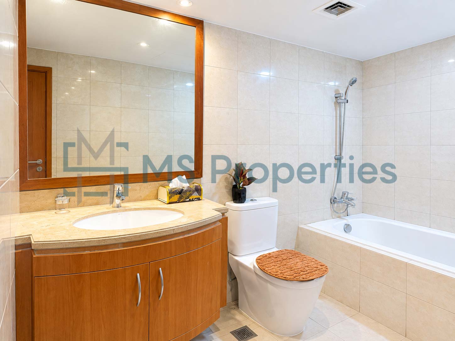 Gorgeous Studio Apartment with Sea View Balcony