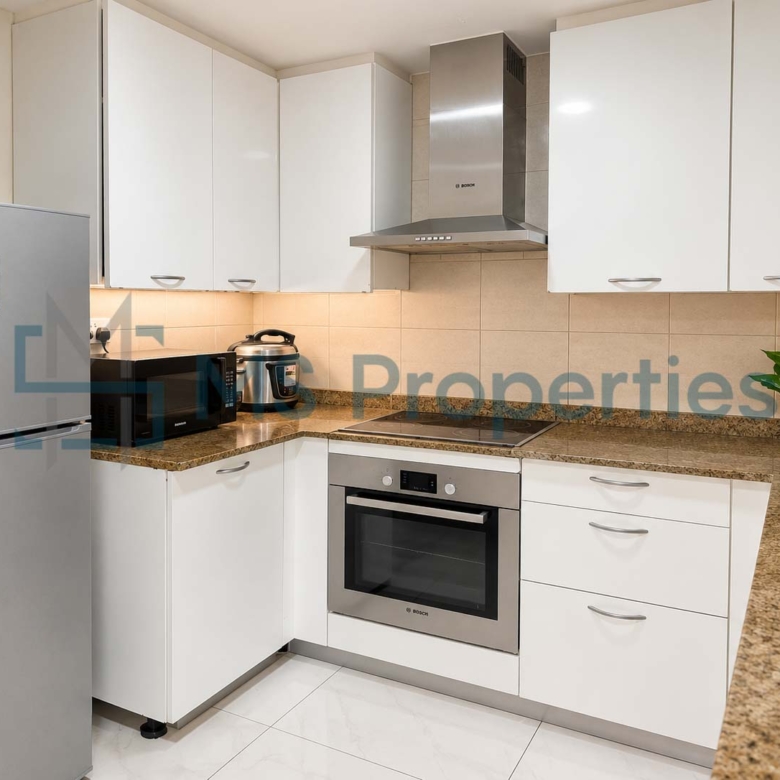 Gorgeous Studio Apartment with Sea View Balcony