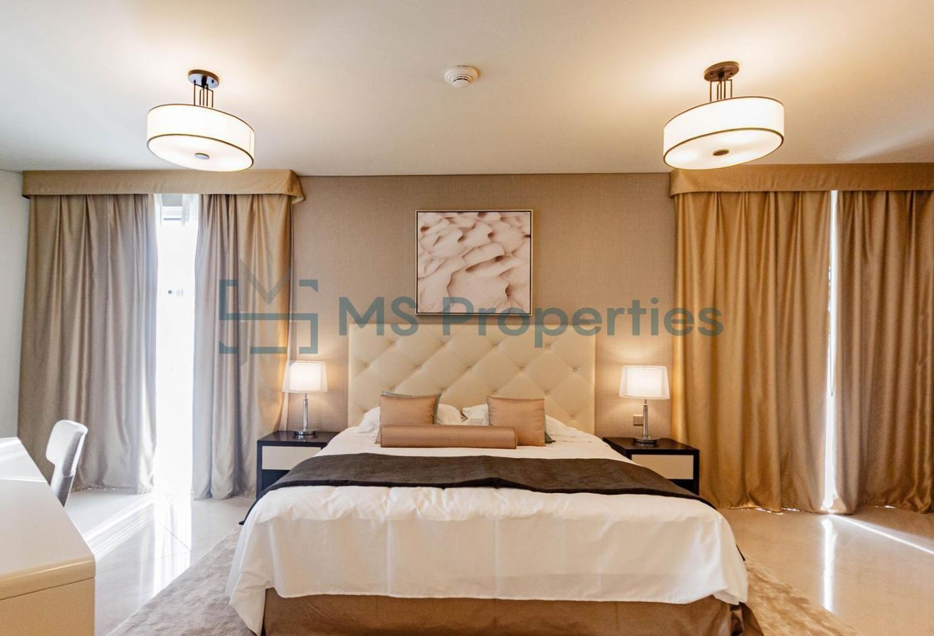 Captivating 2 Bedroom Furnished | Balcony +Bills Included