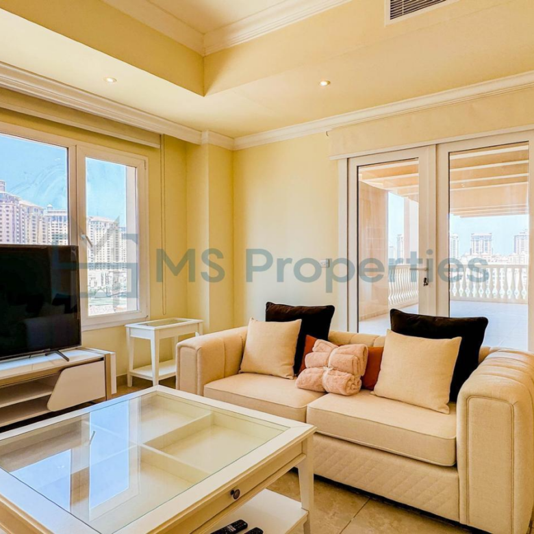 Beautiful 2BHK with Huge Balcony | Amazing Marina View