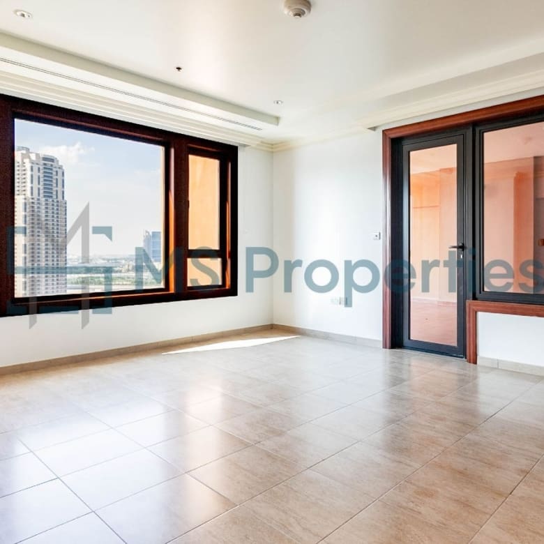 Stunning | Spacious 2 Bedroom Apartment | Including Utilities