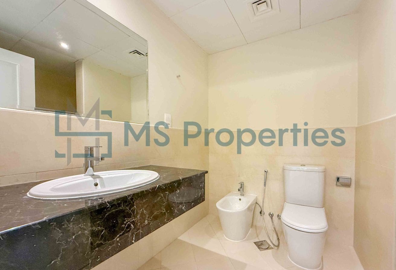 Elegant 3BHK Apartment | Spacious Layout | Beautiful View