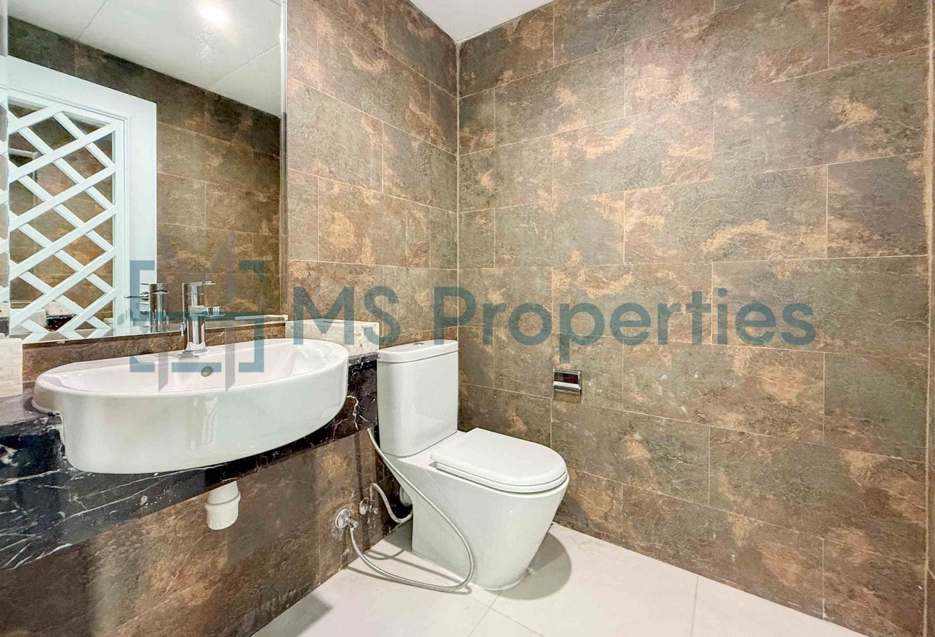 Elegant 3BHK Apartment | Spacious Layout | Beautiful View