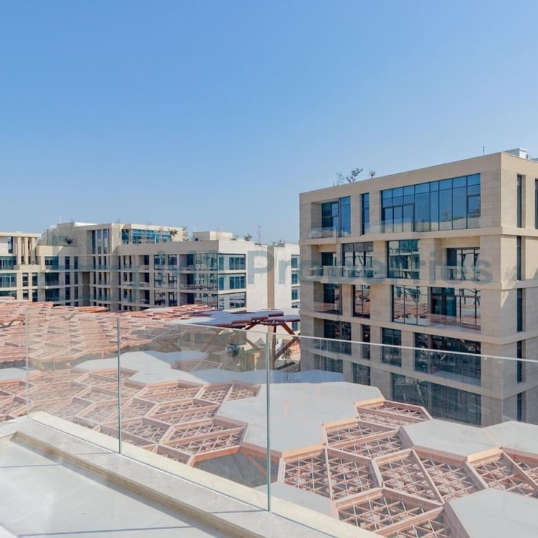 Elegant 2BHK+Maid | Balcony | Beautiful Scenic Views