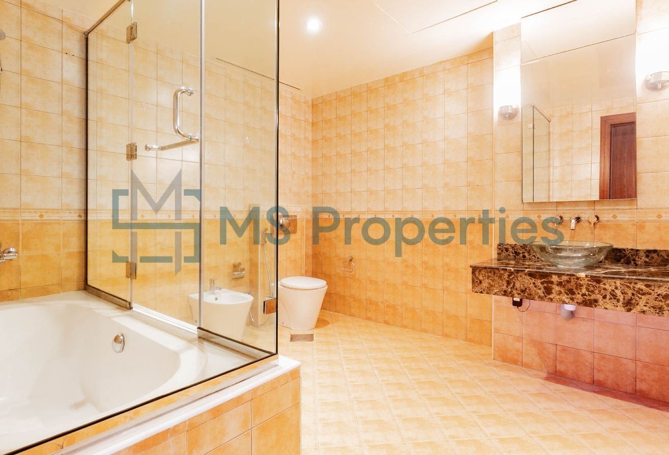 Stunning | Spacious 2 Bedroom Apartment | Including Utilities