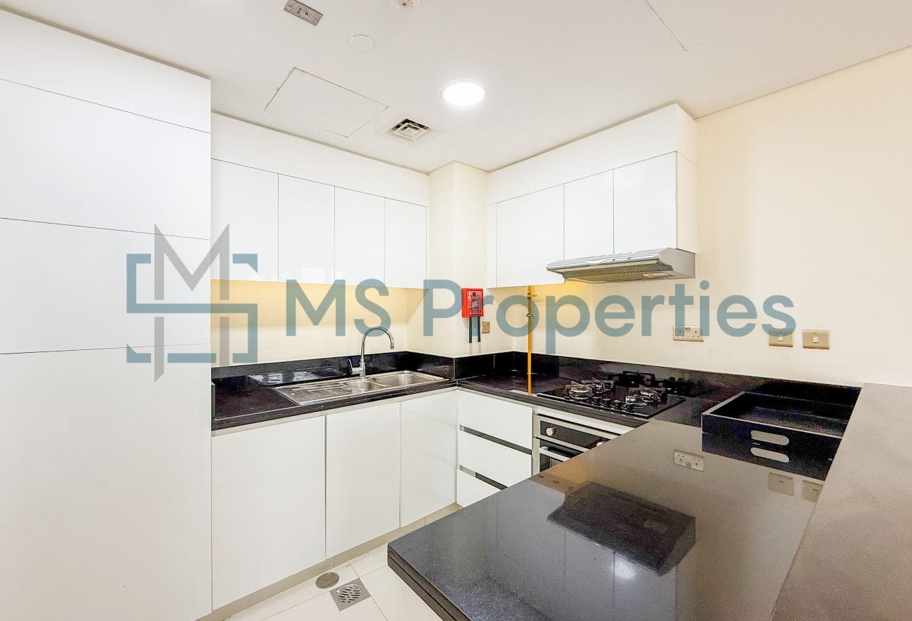 Stunning 1 BDR Furnished with Balcony | Beautiful Sea View