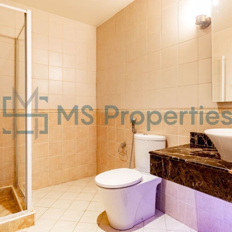 Stunning | Spacious 2 Bedroom Apartment | Including Utilities