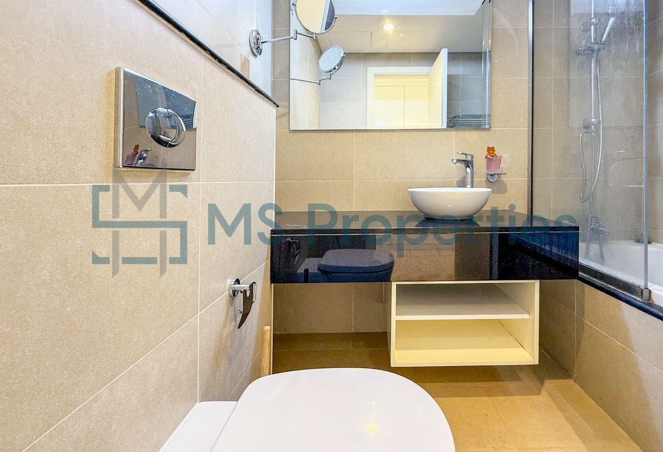 Stunning 1 BDR Furnished with Balcony | Beautiful Sea View
