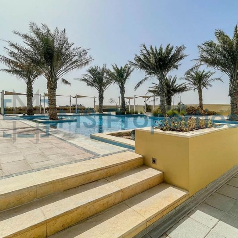 Luxury 2 BHK Apartment with Balcony | Prime Location