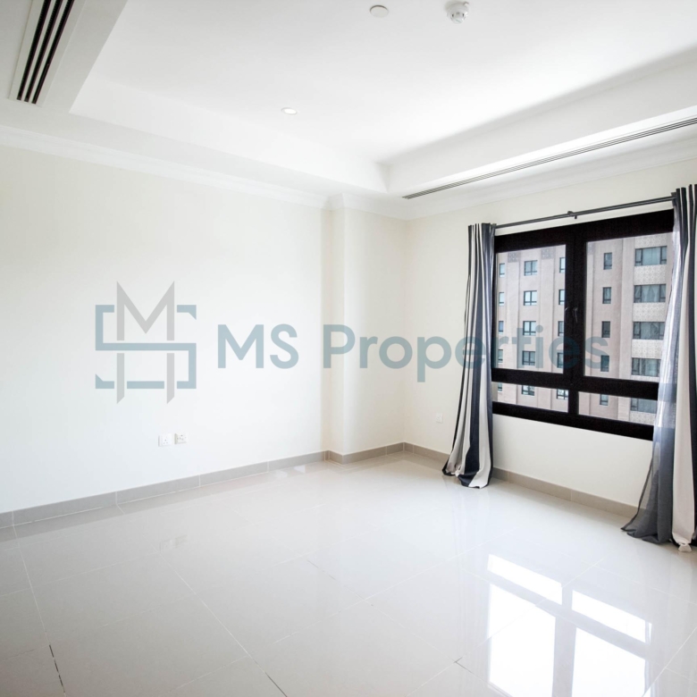 Stunning 2 BHK Apartment with Marina Sea View Balcony