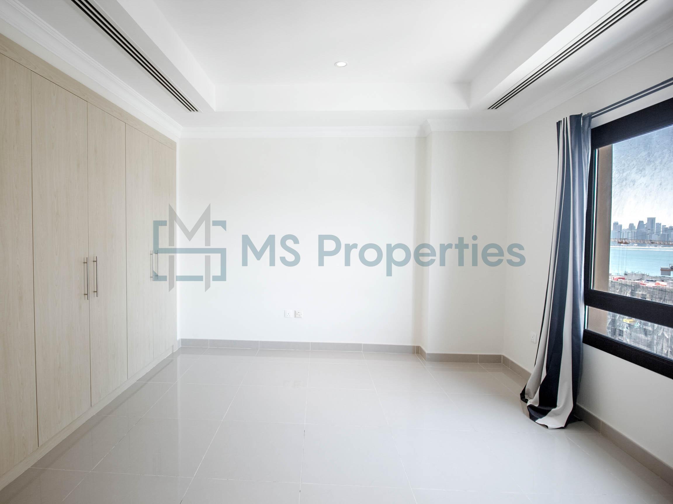 Stunning 2 BHK Apartment with Marina Sea View Balcony
